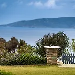 Ifigeneia Luxury Sea View *